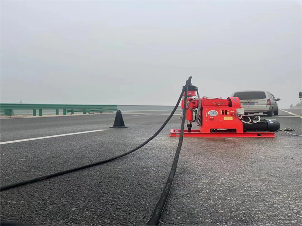 原州马路路基路面开裂下沉注浆加固灌浆